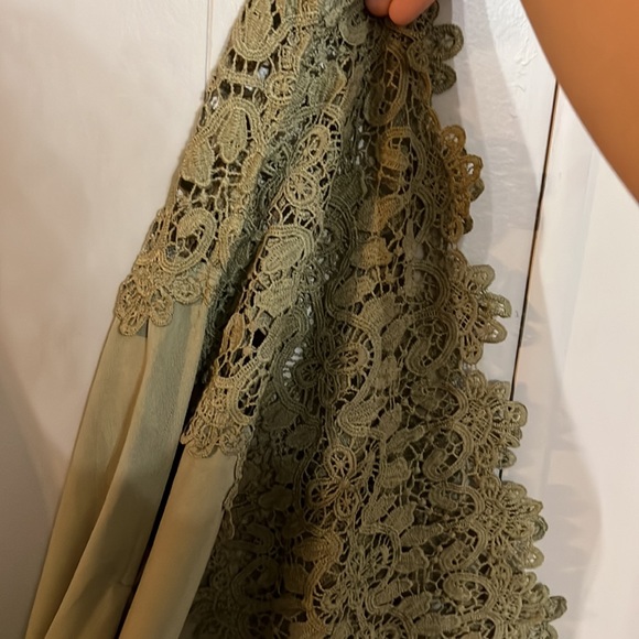 DRESS SIZE M - Picture 3 of 4